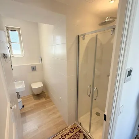 Appartement Bel En Plein Coeur D'ile-rousse